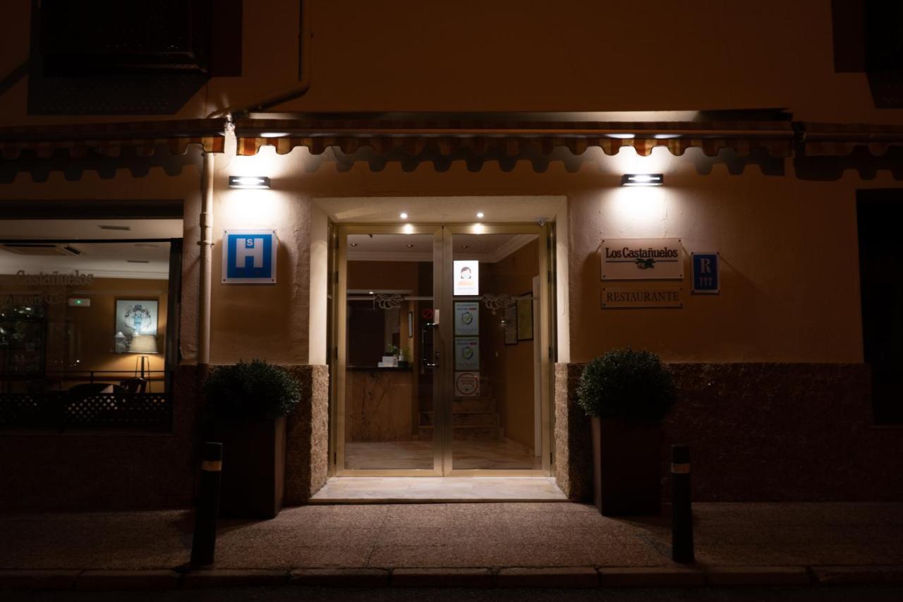 Hostal Los Castanuelos Candeleda Zewnętrze zdjęcie